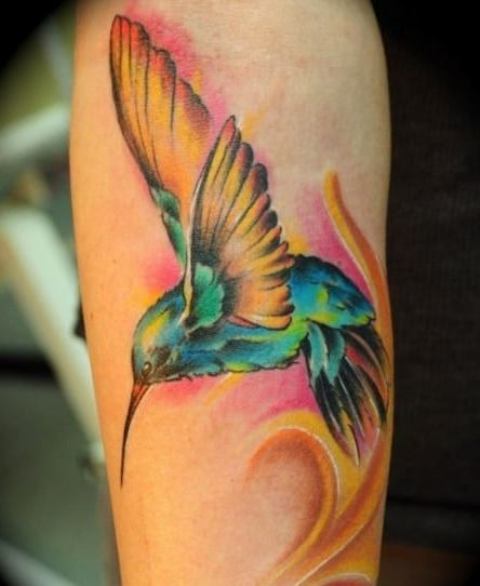 Attractive-Colorful-Hummingbird-Tattoo
