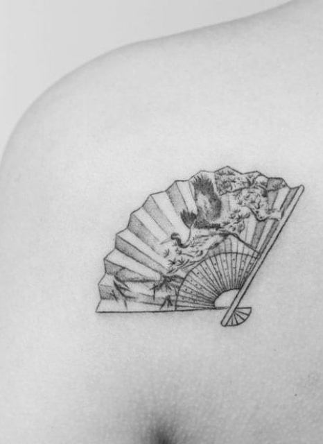 Awesome-Small-Chinese-Tattoos
